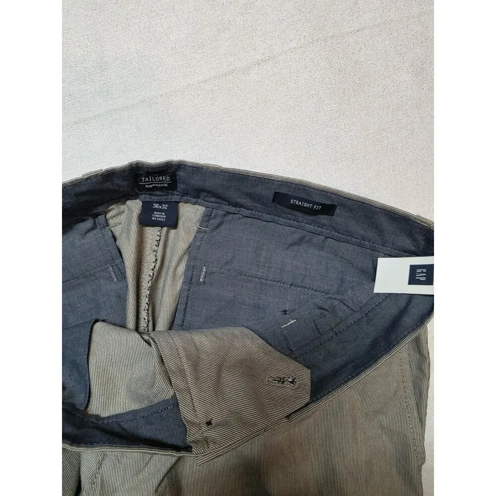gap khaki pants men Size 36x32 Stripes Fit